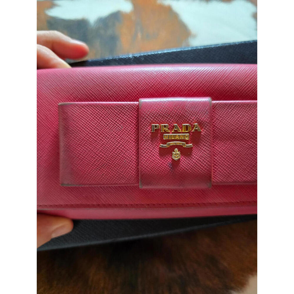 Authentic Prada Pink Saffiano Bow Wallet - Picture 7 of 15